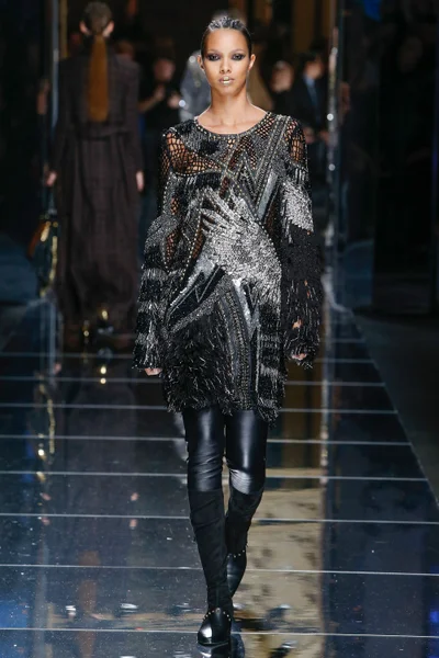 Look 38
